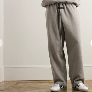 Fear of god Essentials sweatpants